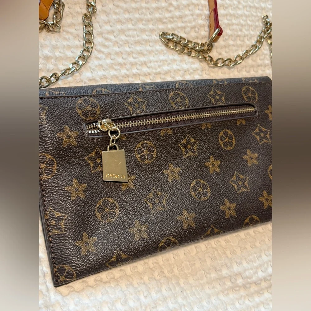 Kadiou Brown Patterned Clutch with Gold Chain Strap - Picture 7 of 8